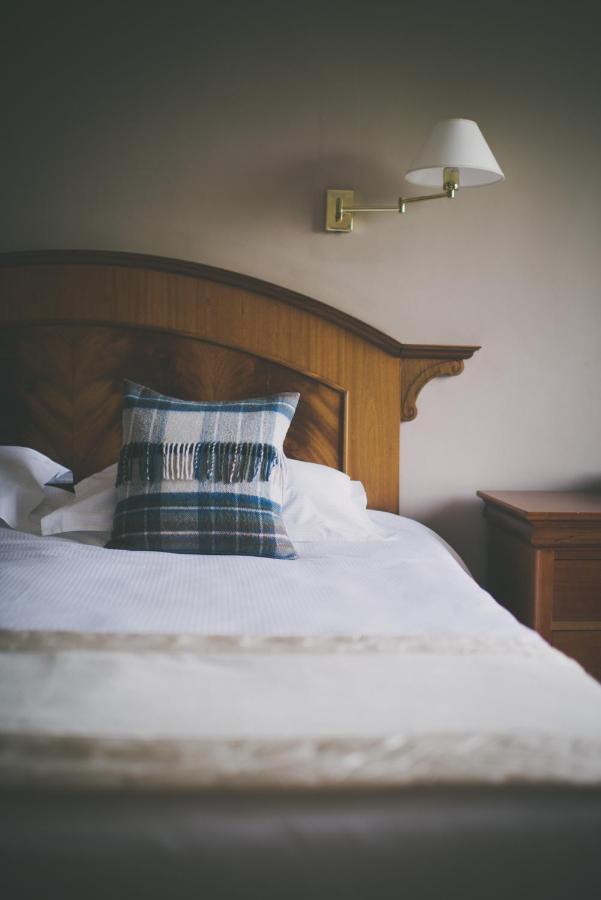 The Powfoot Hotel, Annan Luaran gambar